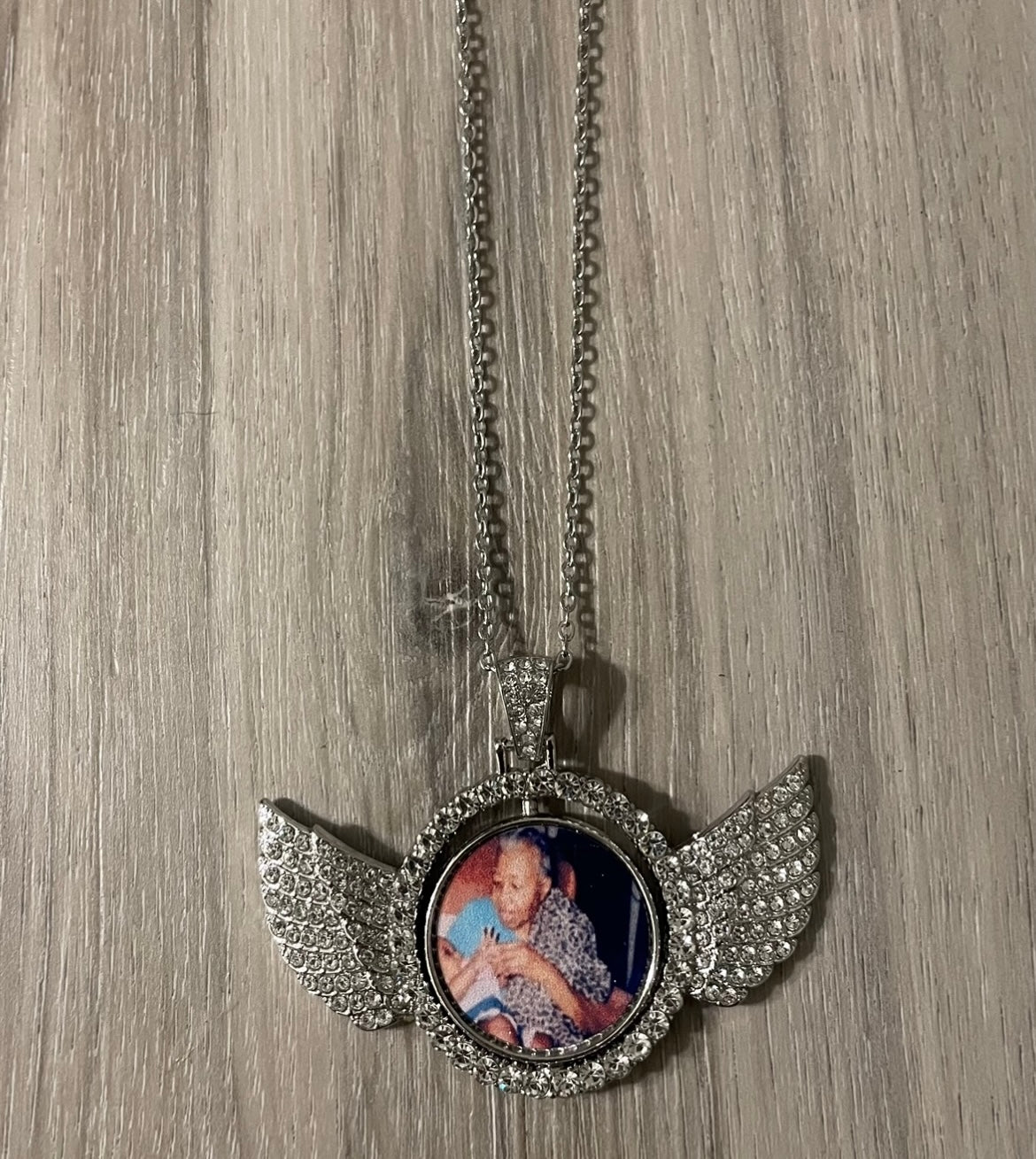 Memory photo wings necklace