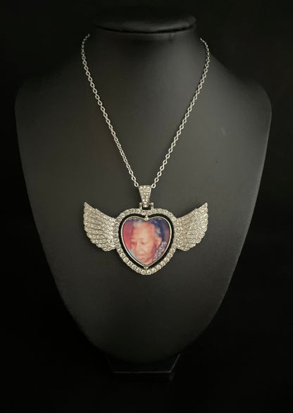 Memory photo wings necklace